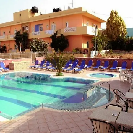 Lejlighedshotel Semiramis By Estia 3*